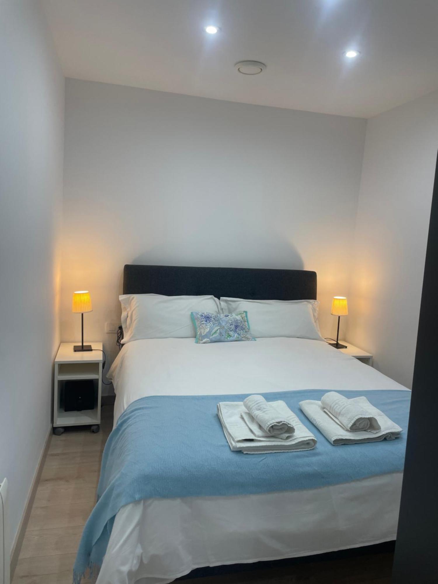 Apartamentos Barcelona - Iberia المظهر الخارجي الصورة