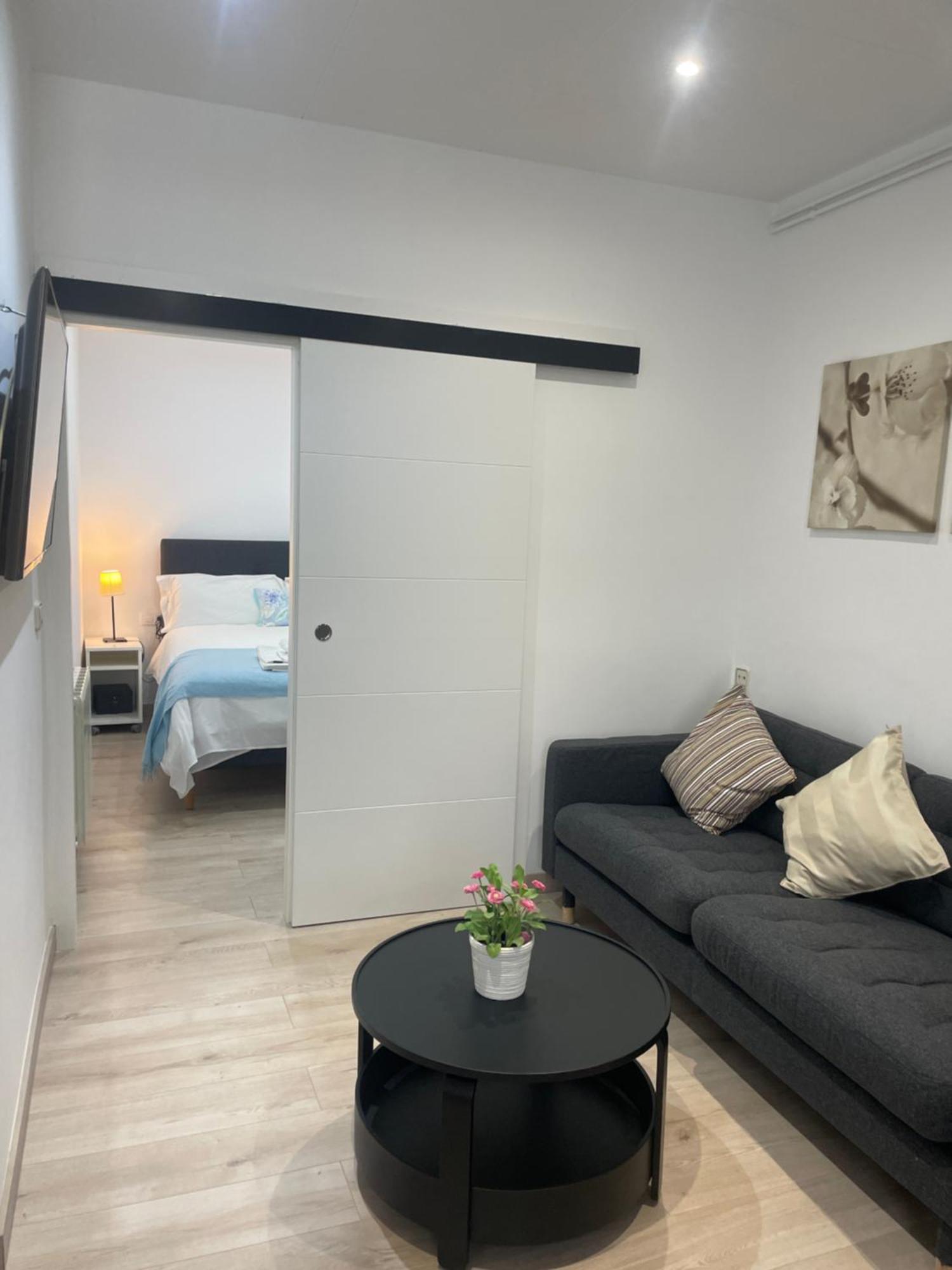 Apartamentos Barcelona - Iberia المظهر الخارجي الصورة