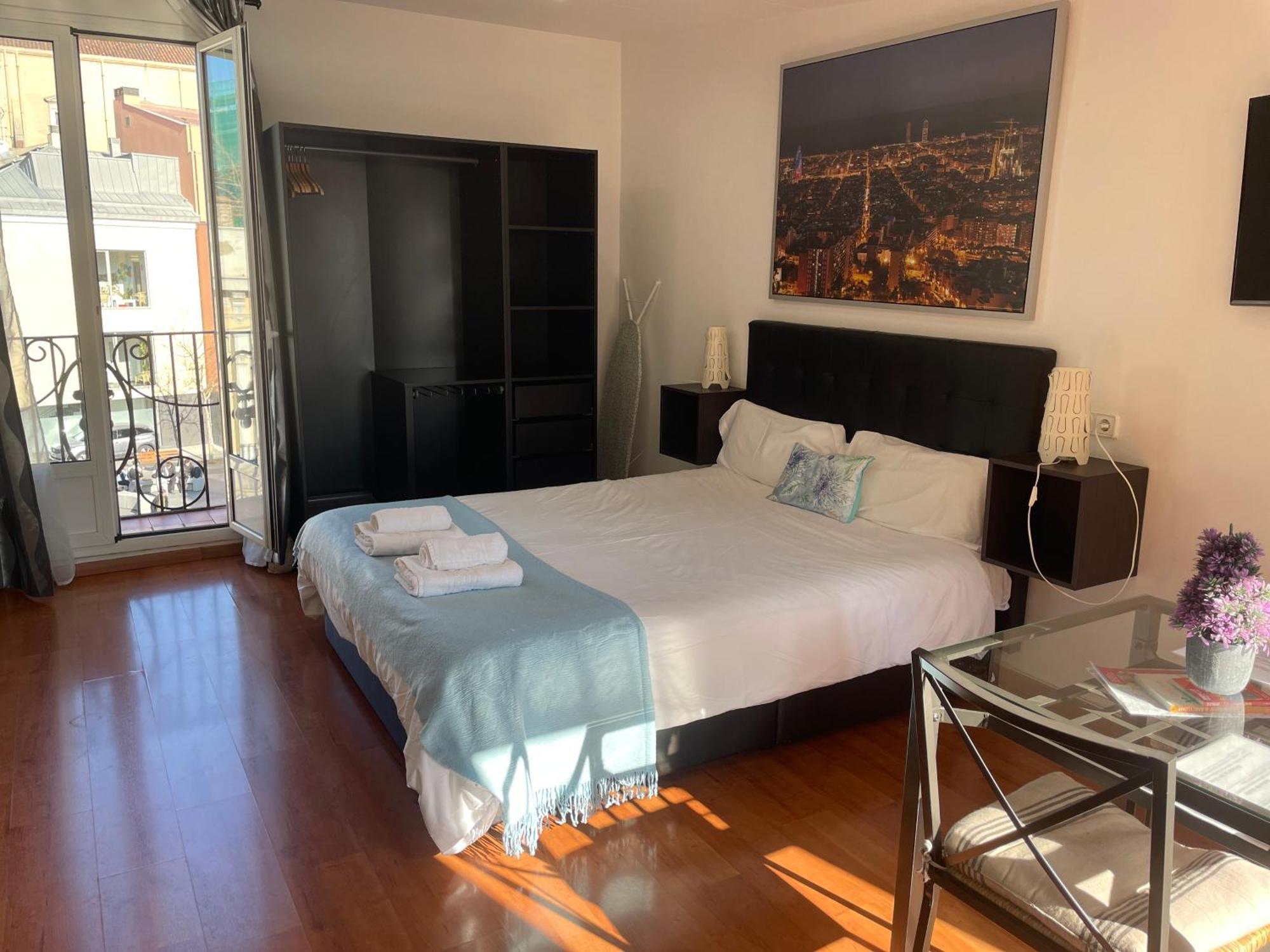 Apartamentos Barcelona - Iberia المظهر الخارجي الصورة